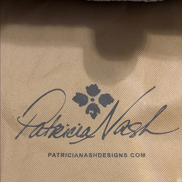 Patricia Nash Cream Satchel Bag - Picture 2 of 13